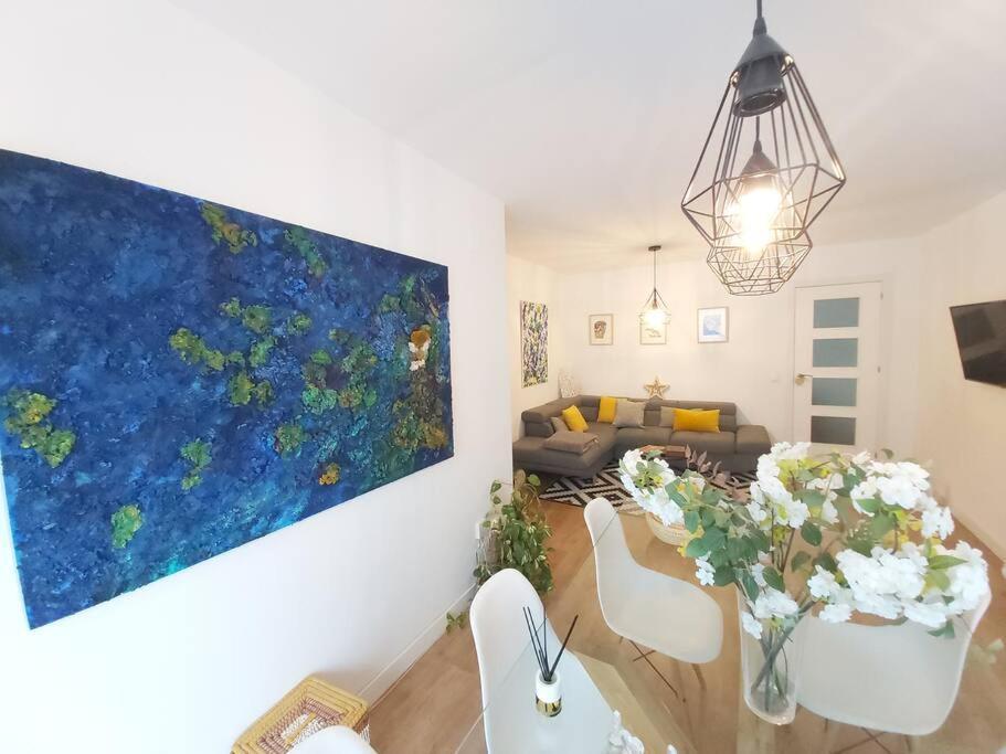 Luminoso Apartamento En El Centro, Con Mucho Arte Севиля Екстериор снимка
