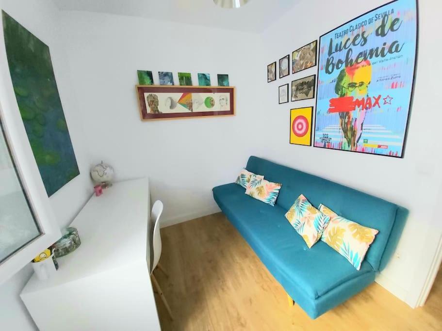 Luminoso Apartamento En El Centro, Con Mucho Arte Севиля Екстериор снимка